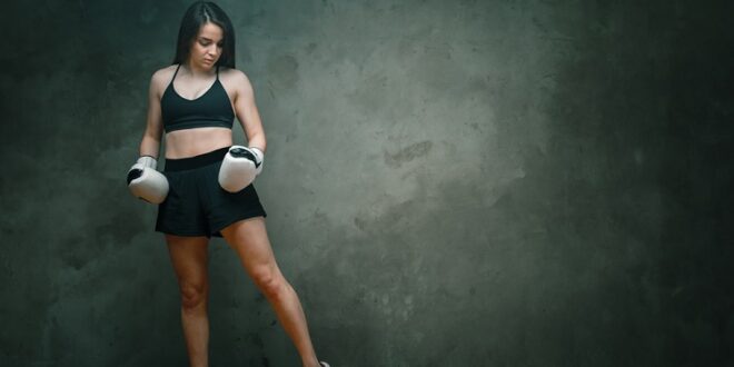 woman-boxer-shorts-short