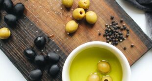 10 Amazing Benefits of Olive Oil for Your Health, Skin, & Hair