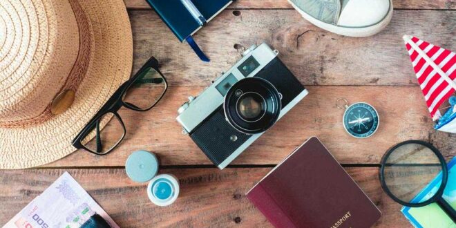 Here Are Five Travel Essentials to Keep in Mind at All Times (1)