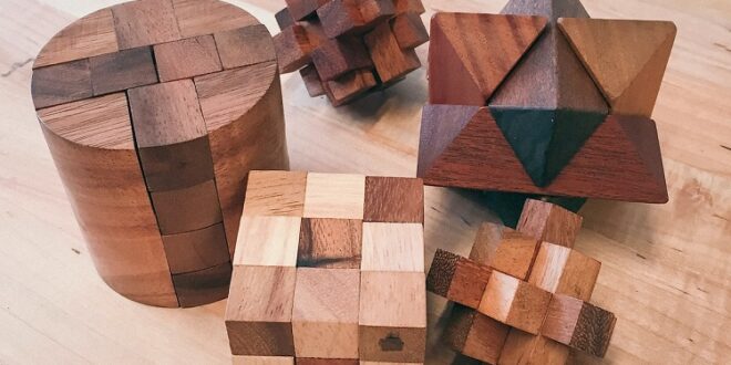 Wooden Block Puzzles