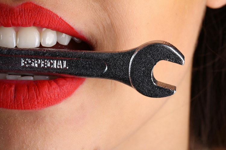 From Cleanings To Veneers: Exploring General And Cosmetic Dental Services