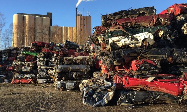 How Car Recycling Keeps Hazardous Materials Out of the Landfill?