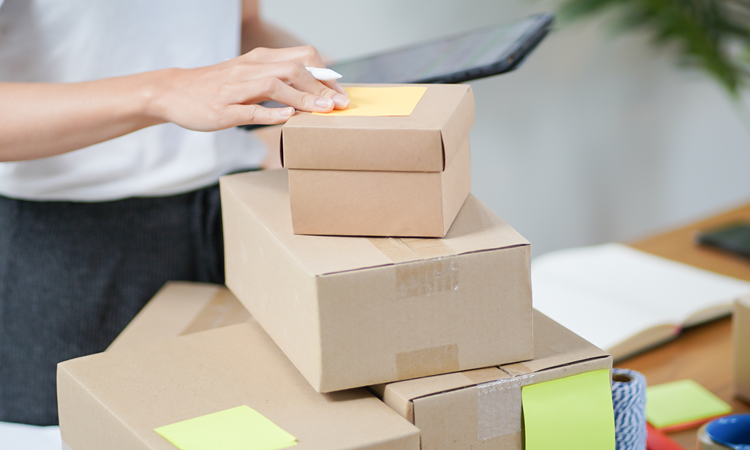 Savvy Start Ups – 6 Smart Ways Small Businesses Can Grow On A Shoestring
