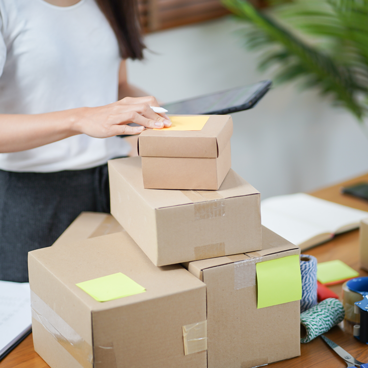 Savvy Start Ups – 6 Smart Ways Small Businesses Can Grow On A Shoestring